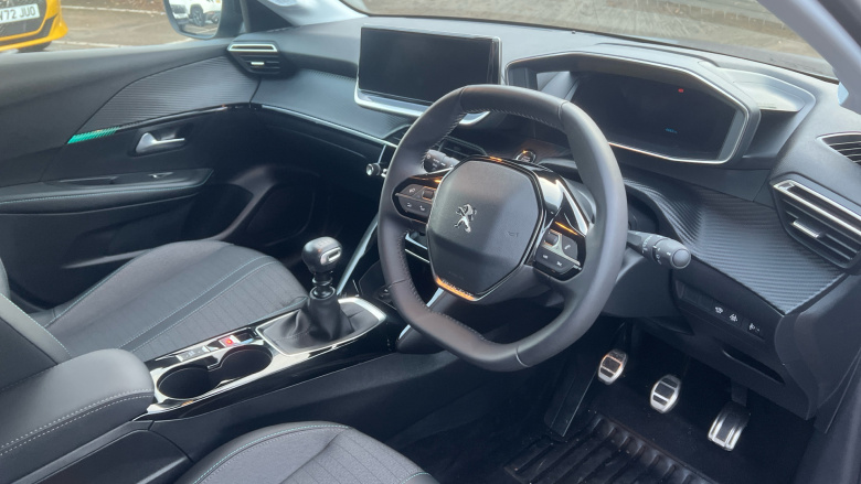 Peugeot 208 1.2 PureTech 100 Allure Premium + 5dr Petrol Hatchback